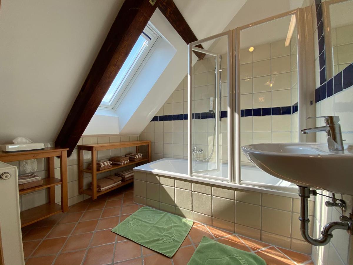 Kuerbishof Gartner Villa Fehring Bagian luar foto